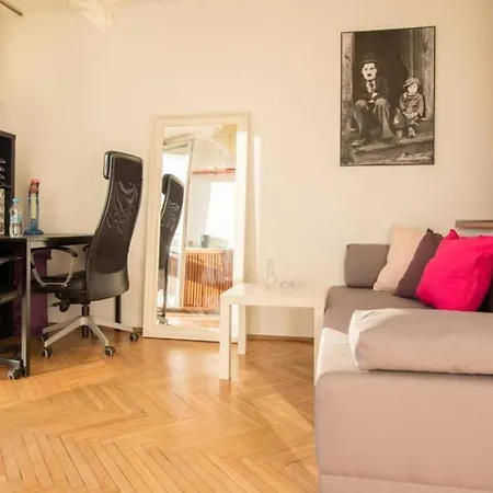 Bright And Cozy- Golden Apartments- Center- Zelazna Apartment *